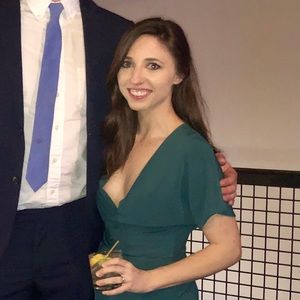 Meet your Posher, Courtney